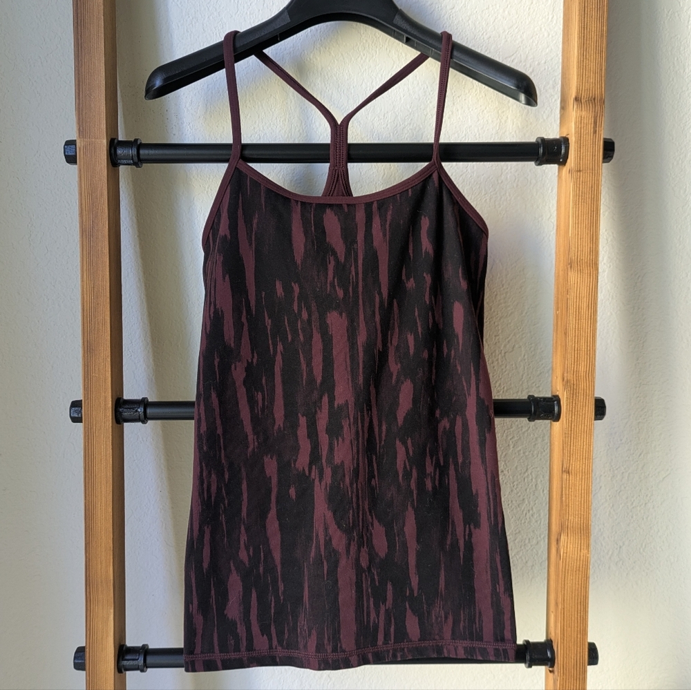 lululemon athletica Burgundy and Black Patterned Power Y Top - Size 2